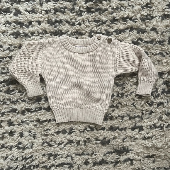 Mebie Baby knit sweater - Picture 1 of 1